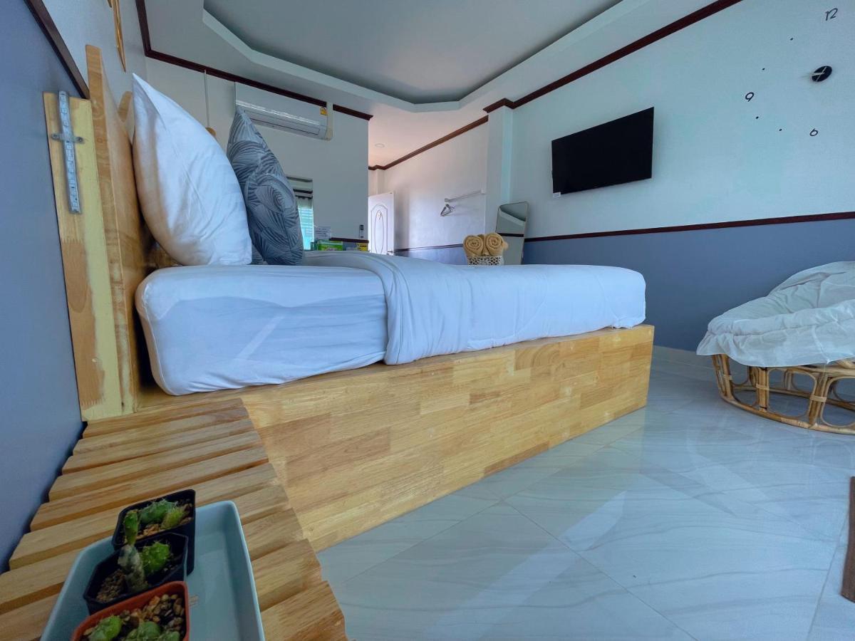 Bed and Breakfast Baan Tipsukon Ко-Лан Екстер'єр фото