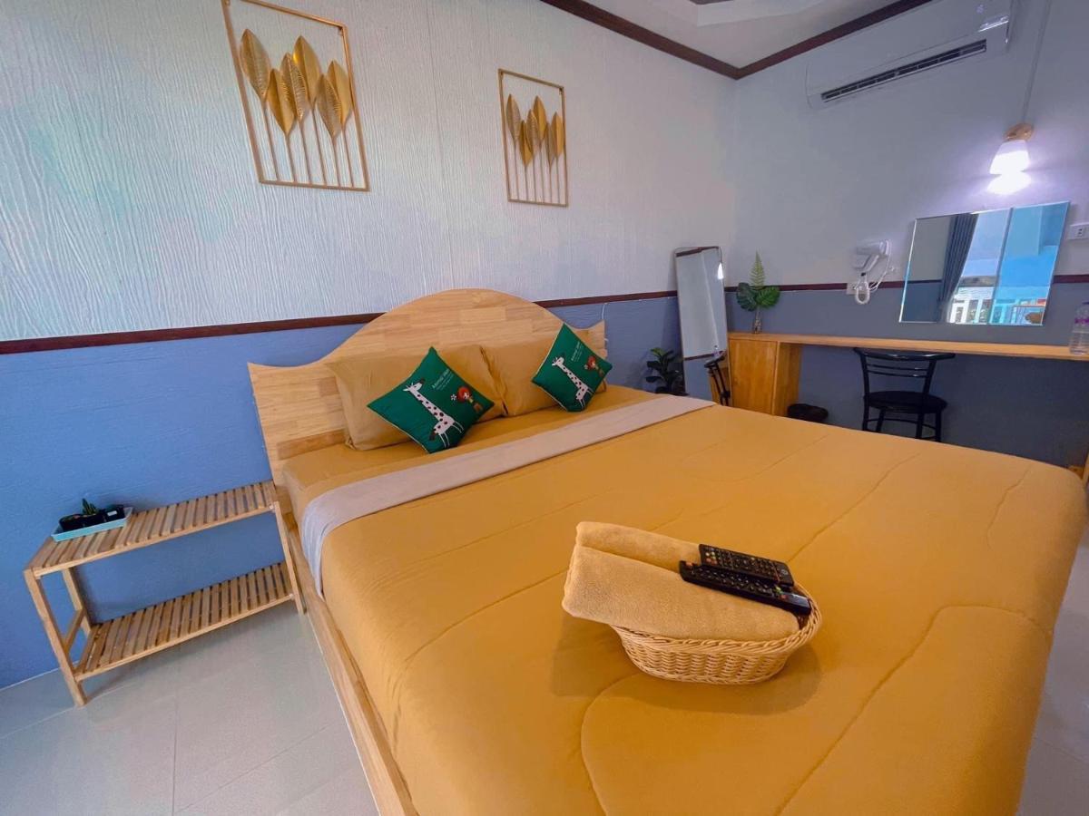 Bed and Breakfast Baan Tipsukon Ко-Лан Екстер'єр фото
